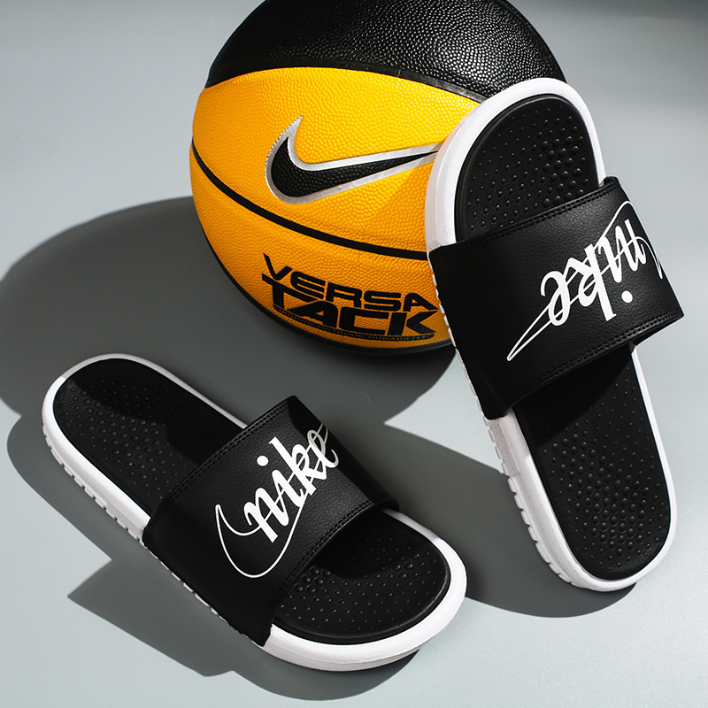 Dép Nike hai màu phối màu thời trang