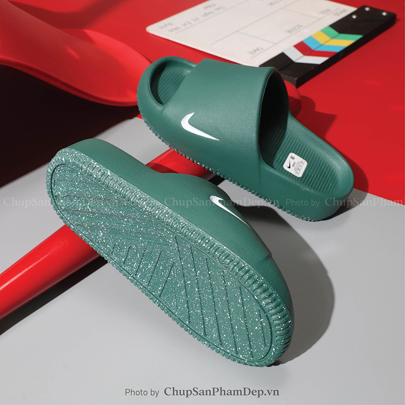 Dép Đúc Nike Calm 3D Charm Đế Độc Đáo