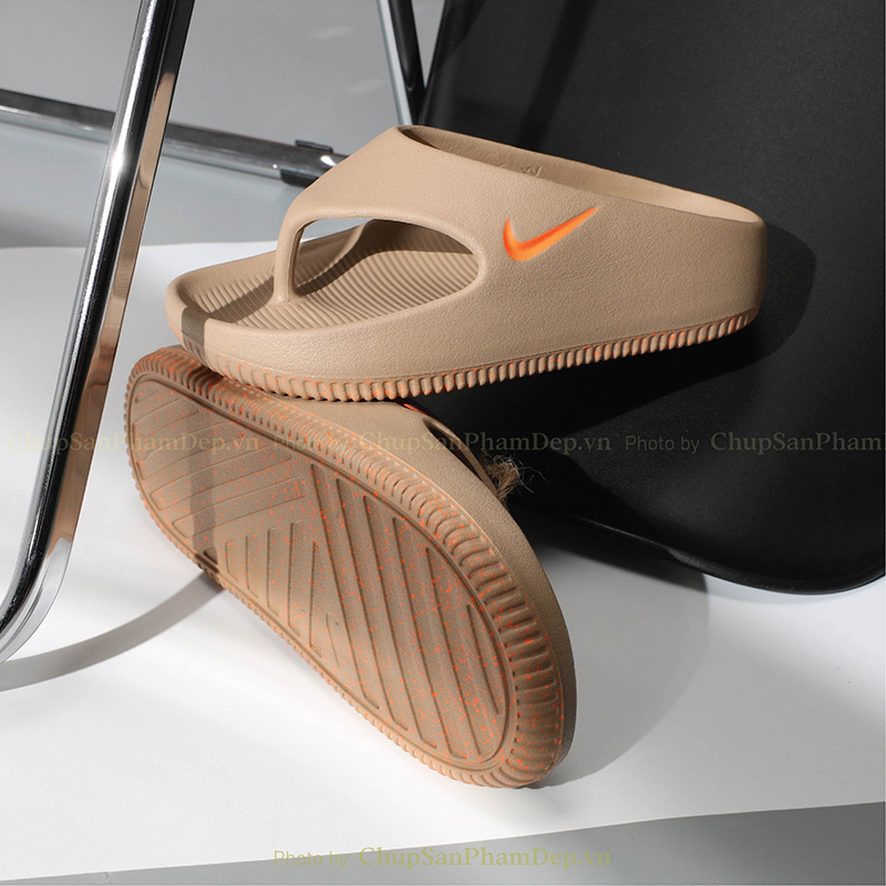 Dép Kẹp Đúc Nike Calm 3D Charm Đế Thể Thao
