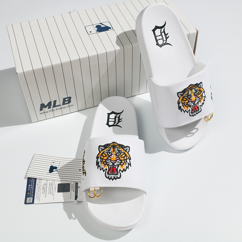 Official Detroit Tigers Gear Tigers Jerseys Store Tigers Gifts Apparel   MLBshopcom