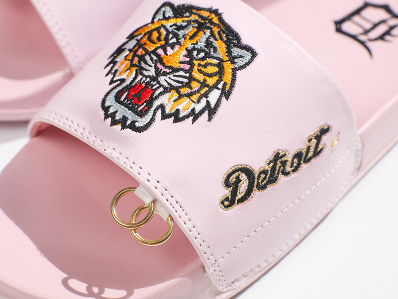 Dép MLB Super Tigers màu Hồng dễ thương dành cho Nữ
