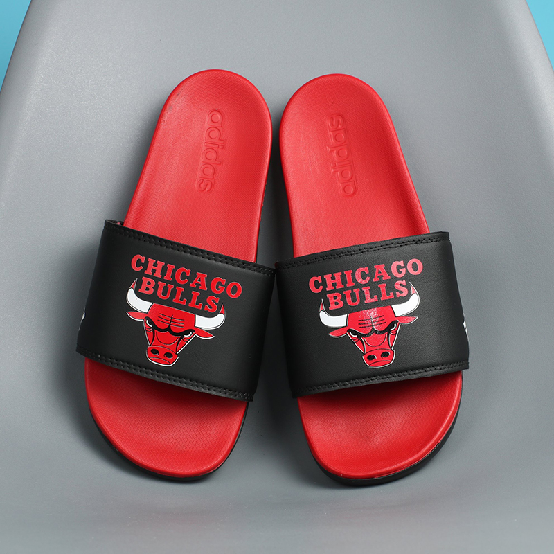 Dép Adidas Plus Chicago Bulls thương hiệu thời trang