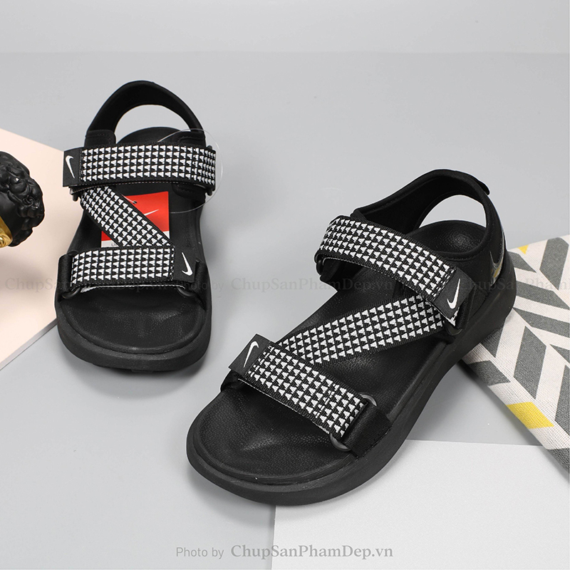 Giày Sandal Nike Pro 2 Thiết Kế Độc Đáo